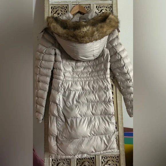 Patrizia Pepe Jacket Woman Beige Tan Detachable Hood Puffer Faux Fur Sz XS or 42 - Picture 3 of 10